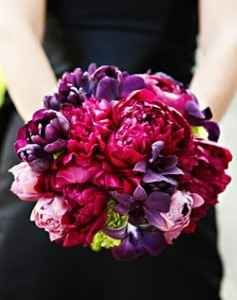 Show us your wedding colors!