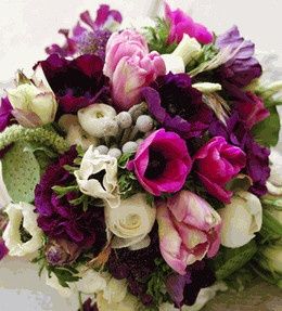 Show us your wedding colors!