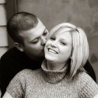 Engagement Pictures! I want to see yours!