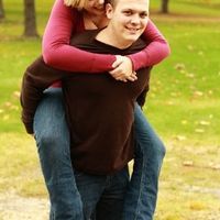 Engagement Pictures! I want to see yours!