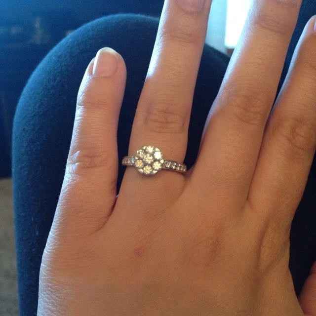 Engagement Ring!!