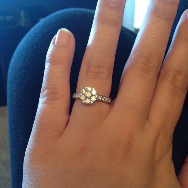 Engagement Ring!!