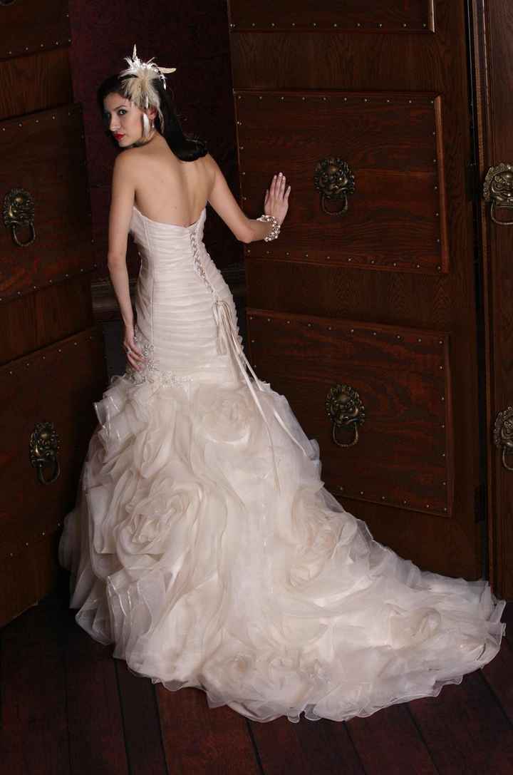 Just Tell Me I'm Pretty- Dress Shopping Disaster