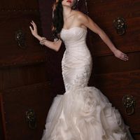 Just Tell Me I'm Pretty- Dress Shopping Disaster