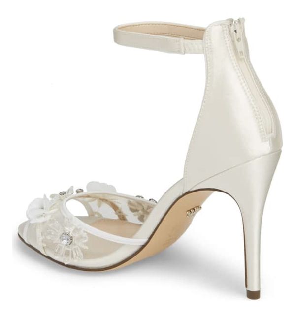 Show off your shoe choices!! - 2