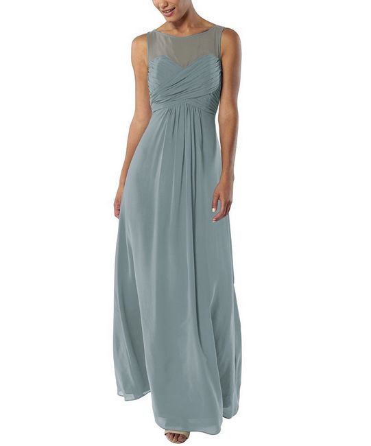 Show off those Bridesmaids dresses! - 3