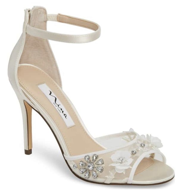White or colorful wedding shoes? - 1