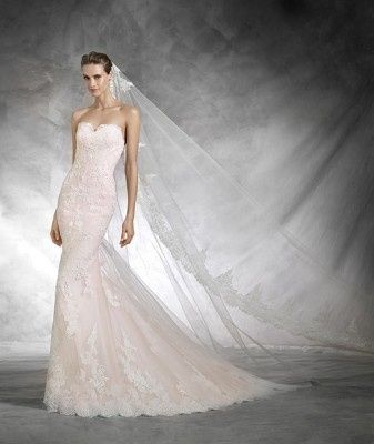 What accessories should I wear with my dress