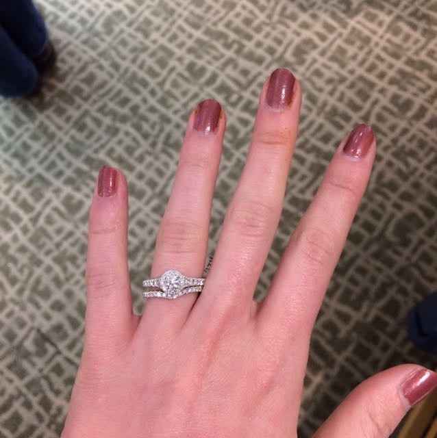 Just got engaged! Eeeek!!