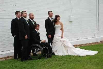We got married in a barn...and I loved it!! **pics