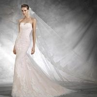 What accessories should I wear with my dress