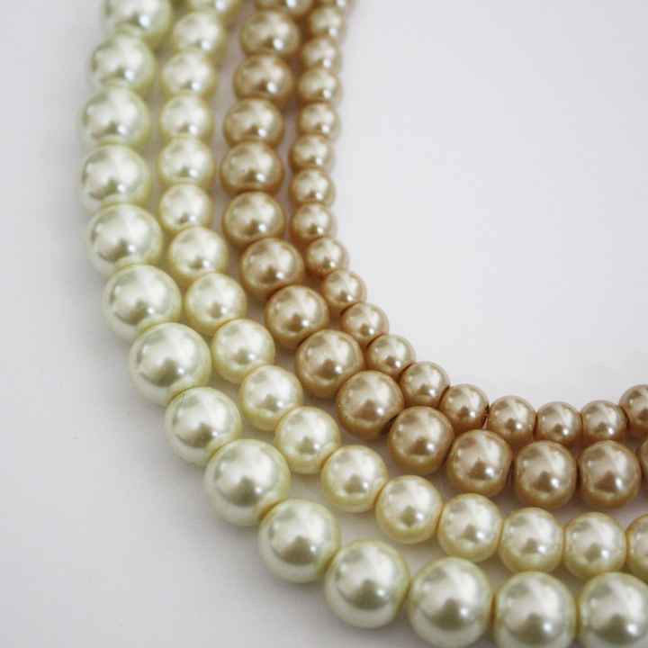 What Jewelry Goes with Nude Shoes?