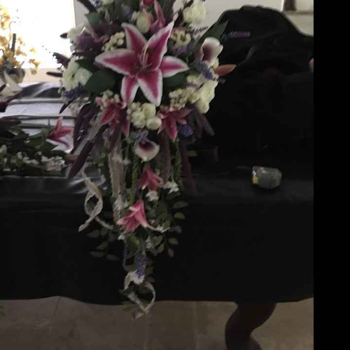  Show me your cascading bouquet! - 1