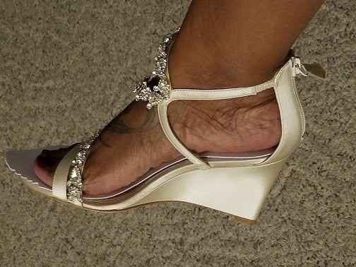 Let's see your weeding shoes