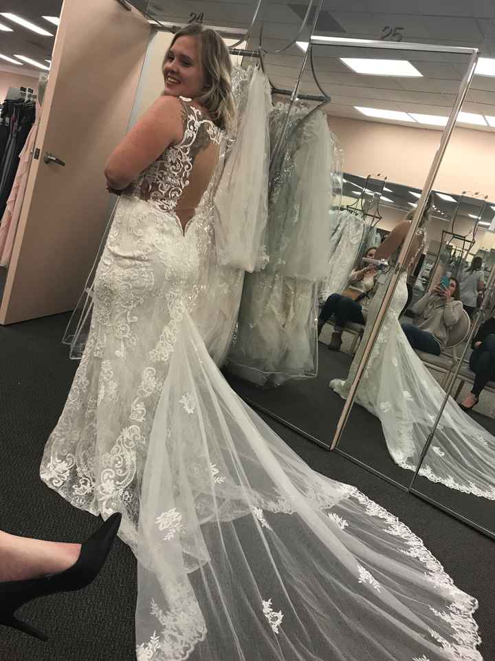 Change of mind on Wedding Dress - 1