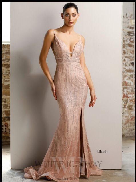 Is anyone planning to wear a reception dress? - 1