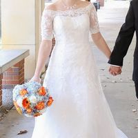 Type of veil for off shoulder dress