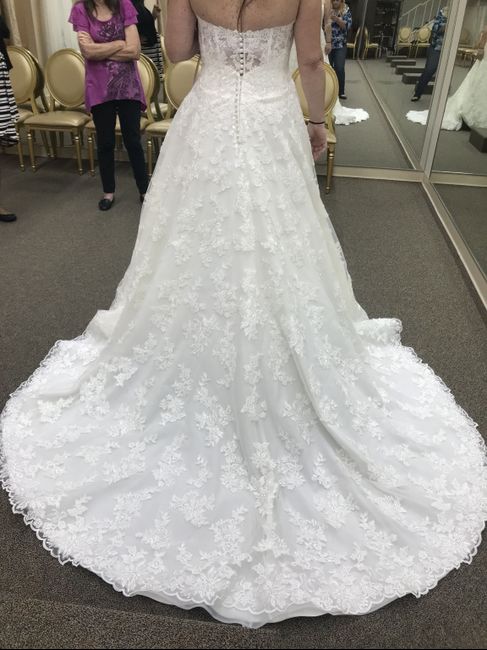 2 dresses... only one day! - 2