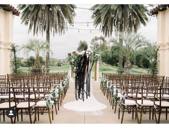 **style of this wedding dress? - 5