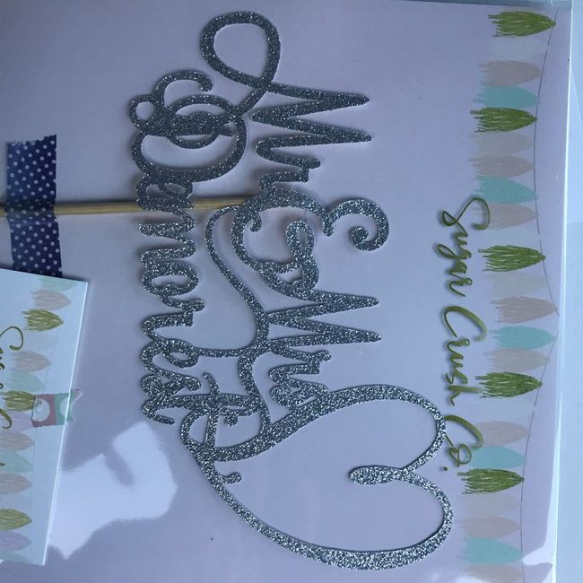 Let's see those cake toppers!