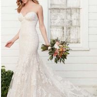 Has anyone else worn flats or Kate Spade Glitter Keds for their wedding?