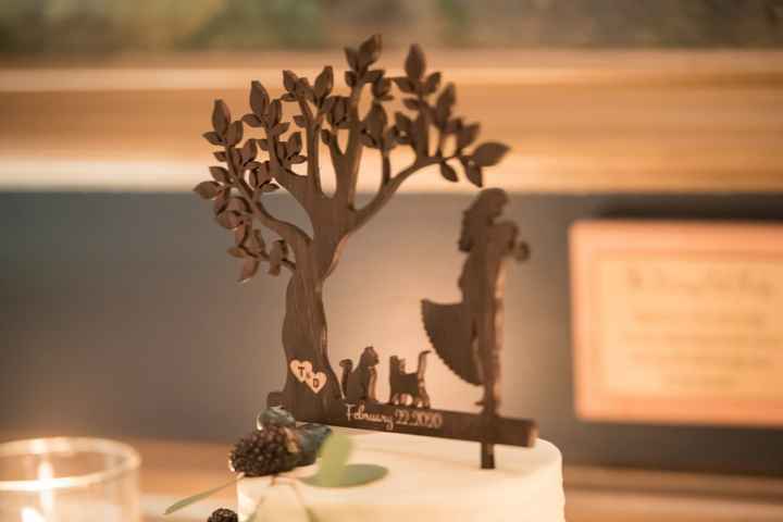 Let me see them cake toppers! - 1