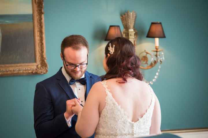 Married gals, i want to see photos of your groom’s reactions - 4