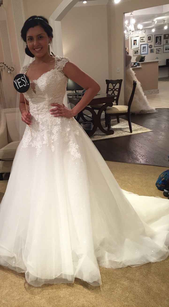 Weird Reaction to Dress