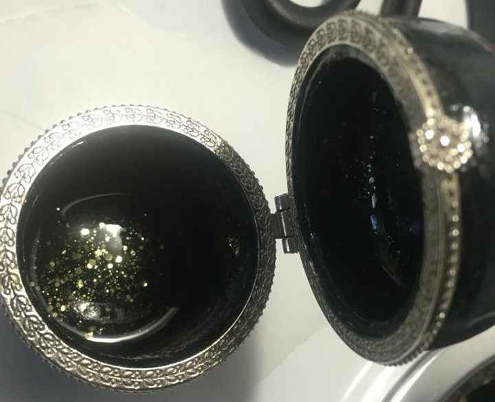 What special touches are you adding into your wedding?