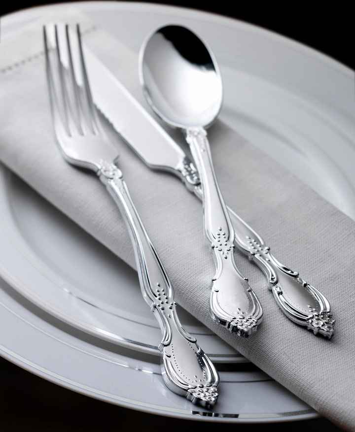 Plastic Silverware that looks real?