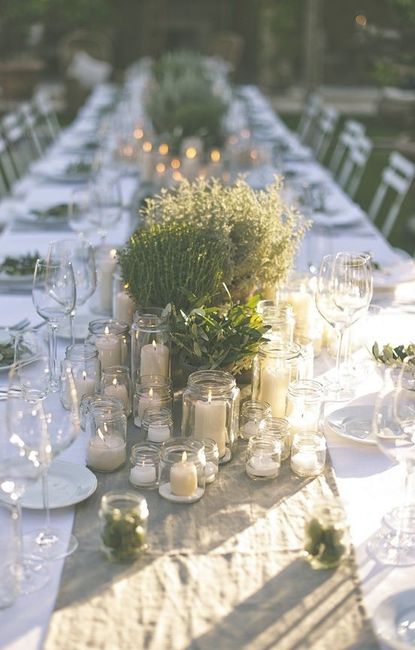 Inexpensive centerpieces?