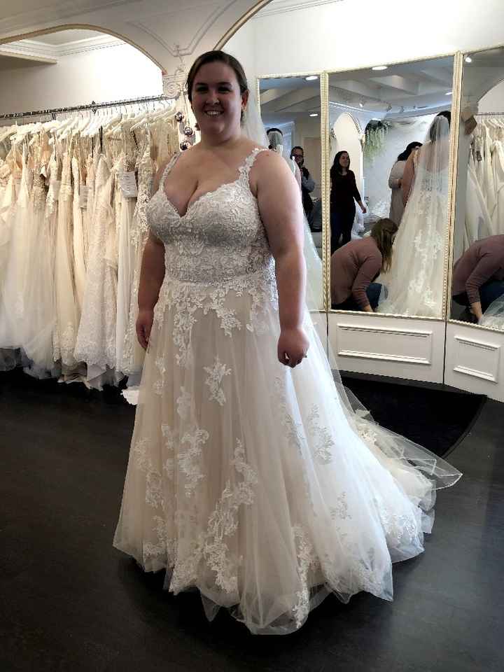 Feeling Down, Show me your dresses on you - 1