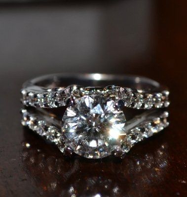 Show off your engagement ring!**Pics**