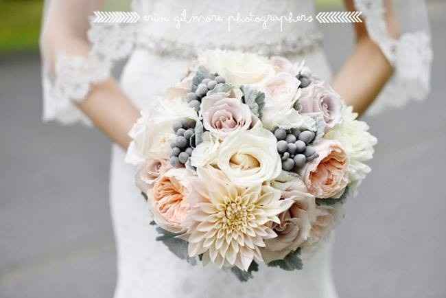 I'm married and heres a SNEAK PEEK!!