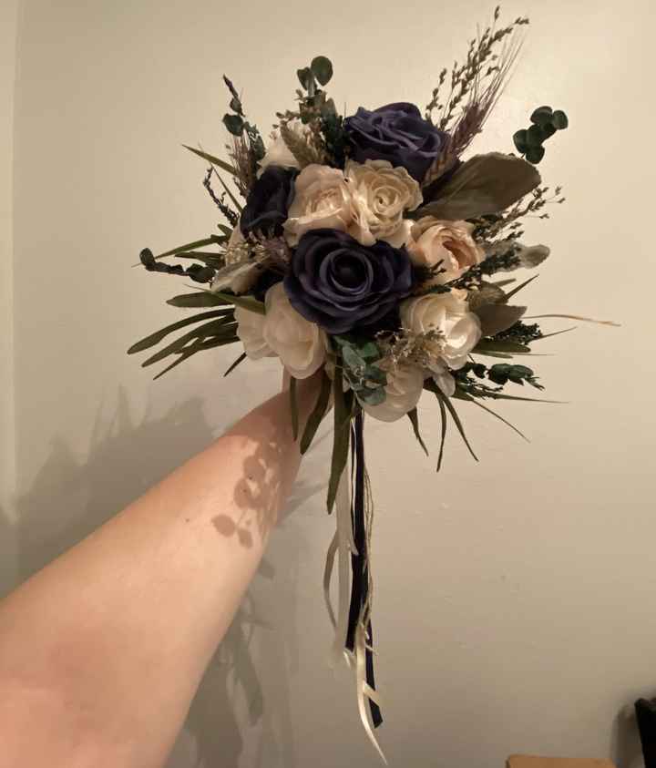 My navy blue, fall inspired diy bouquet! - 1