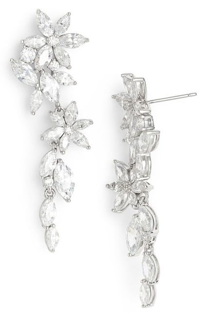 Show me your statement earrings
