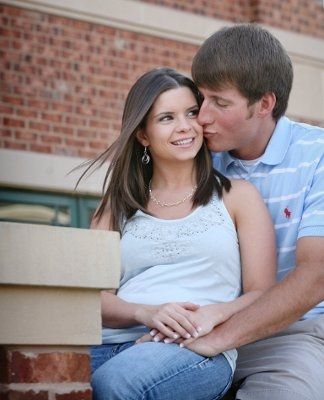 we're getting engagement pictures in a week! ahh!