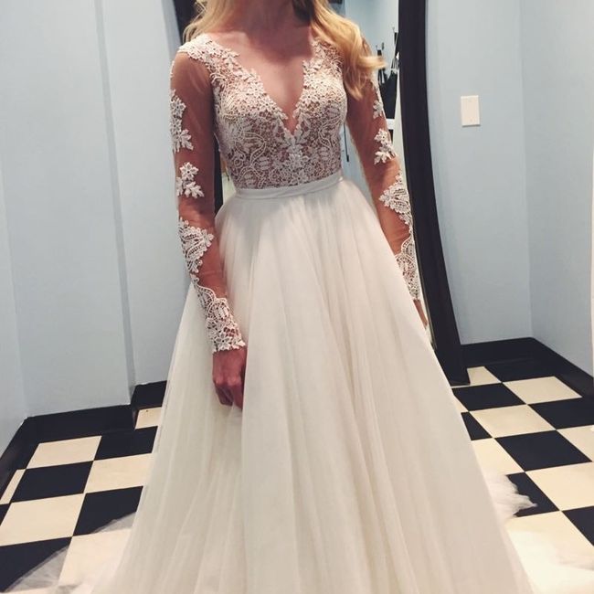 Let's see everyone's dresses