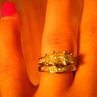 everyone with "peekaboo" diamonds..