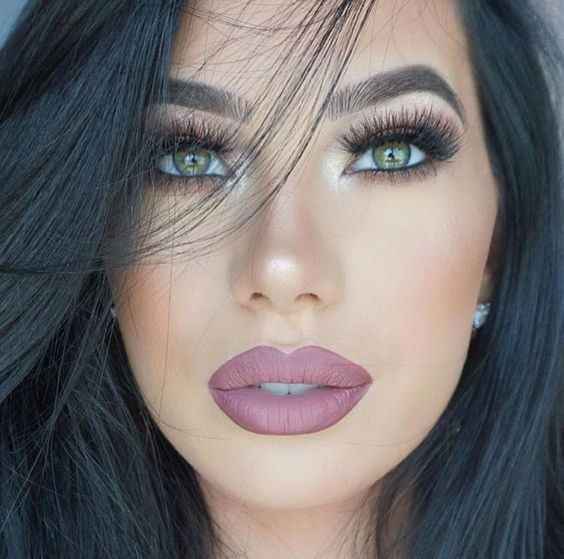 I finally found my makeup trial inspiration. Show me your makeup inspiration pics.