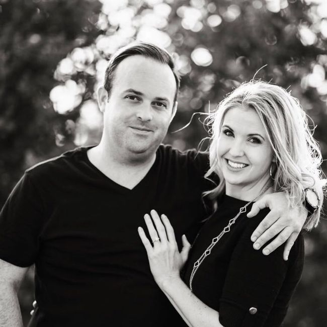 Engagement Pictures!! - 2