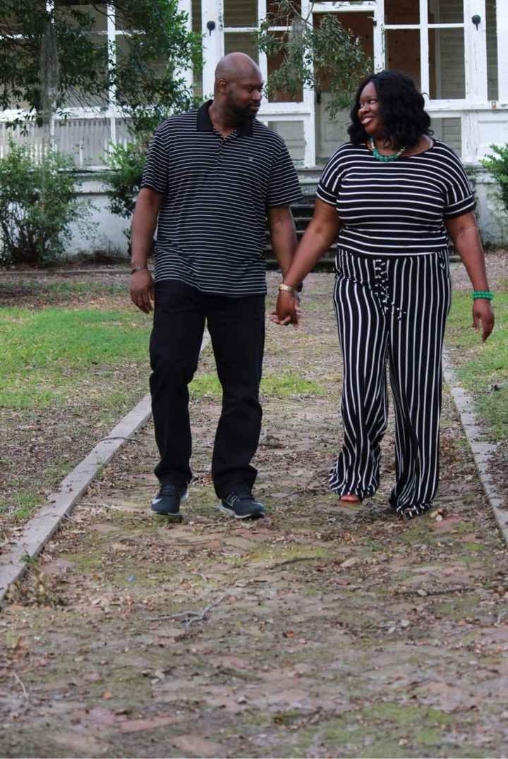 Favorite engagement pictures! - 2