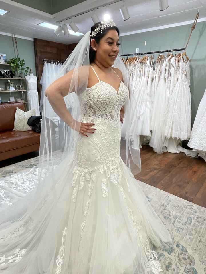 Second hand veil deals