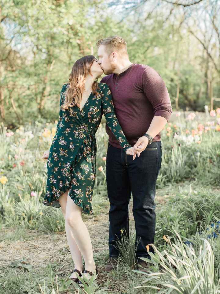 Show me your late spring/early summer engagement photos!