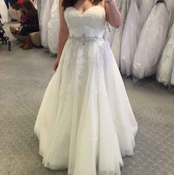 Said yes to my dress, but can't choose MOH/BMs