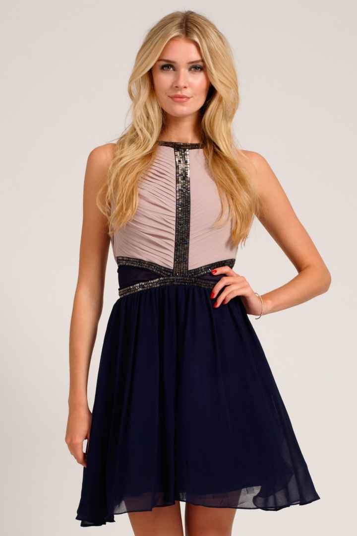 My dress is in! *pics*