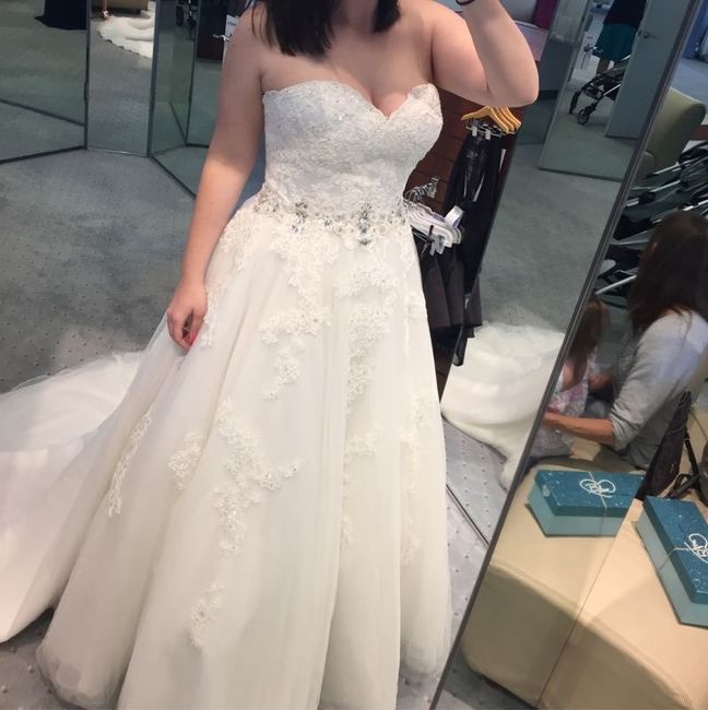 Let's see everyone's dresses