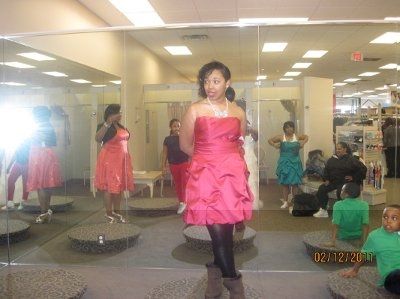 Dress shopping with my bridal party/ 105 days till the big day