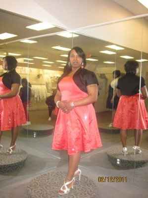 Dress shopping with my bridal party/ 105 days till the big day