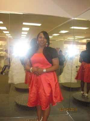 Dress shopping with my bridal party/ 105 days till the big day